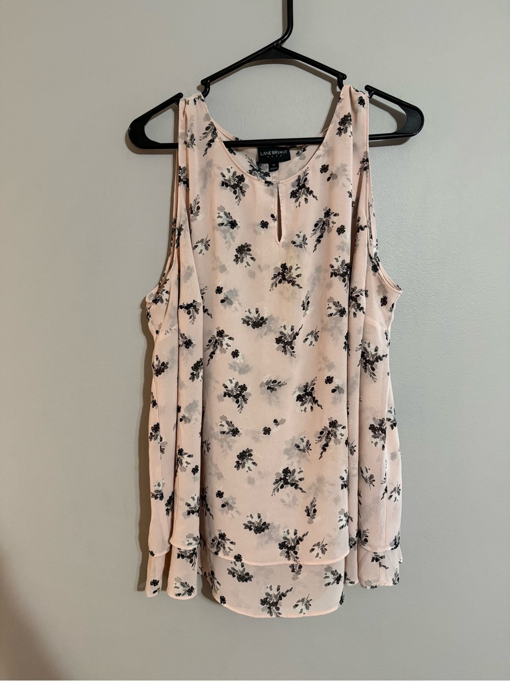 Lane Bryant Blush Pink Floral Sleeveless Shell Top Size 20